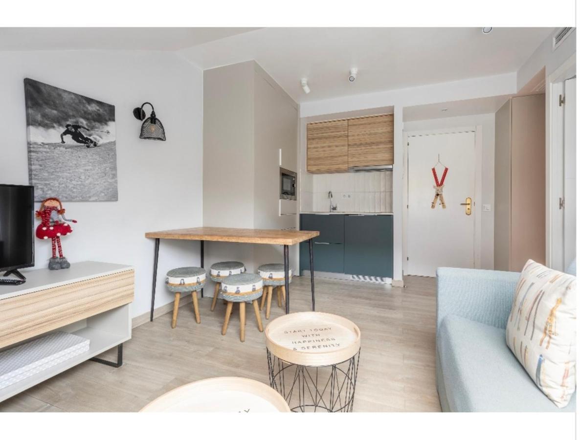 Chic Humaralet, Pie De Pistas, Free Parking Appartement Baqueira Beret Buitenkant foto